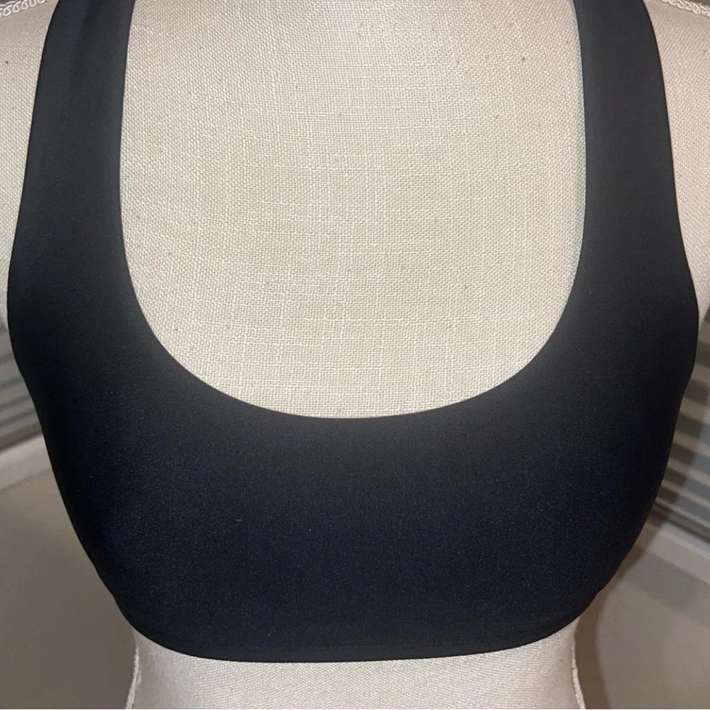 🆕ALO Yoga Airlift Advantage Racerback Sleek Black Sports Bra